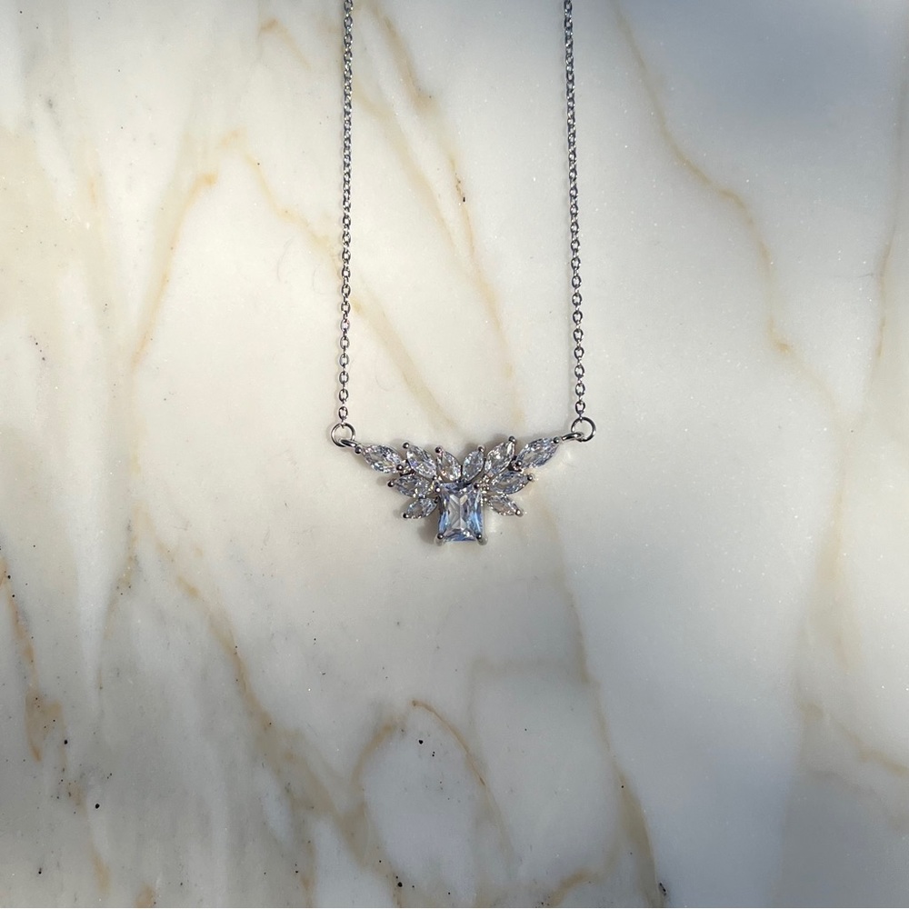 💎 Diamonds Bloom Necklace ✨ STAINLESS STEEL